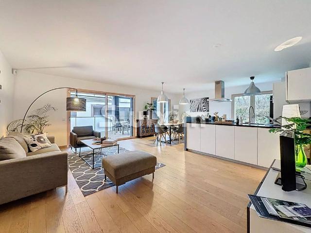 Appartement de luxe de 3 chambres en vente à Divonne les Bains, France