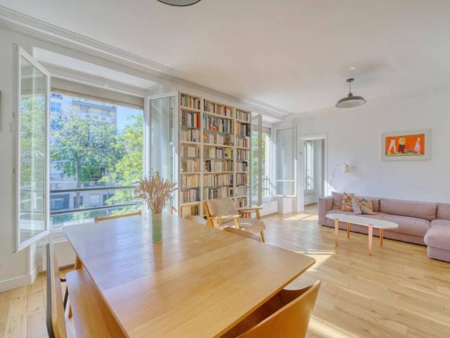 Appartement de luxe de 3 chambres en vente à Monceau, Courcelles, Ternes, France