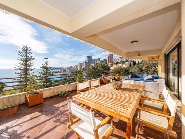 Appartement de luxe de 3 chambres en vente à Roquebrune Cap Martin, Provence Alpes Côte d'Azur