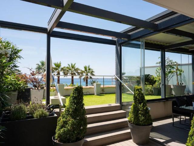 Appartement de luxe de 3 chambres en vente à Sanary sur Mer, France
