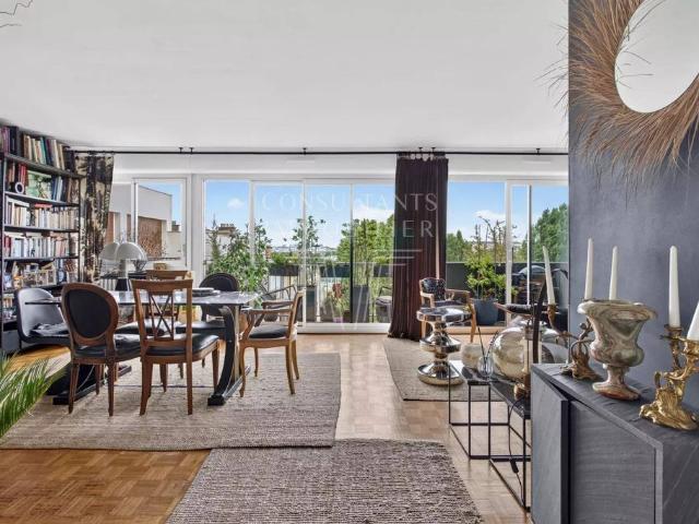 Appartement de luxe de 3 chambres en vente à Saint Cloud, Île de France