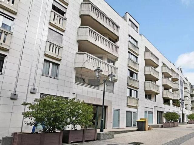 Appartement de luxe de 3 chambres en vente à Saint Mandé, France