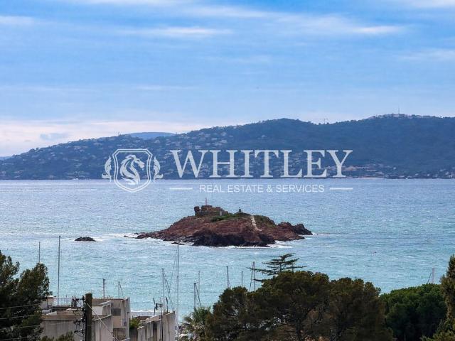 Appartement de 3 pièces de luxe en vente à Saint Raphaël, Provence Alpes Côte d'Azur