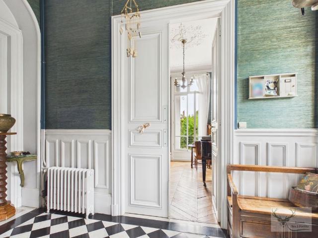 Appartement de luxe de 3 chambres en vente à Senlis, France