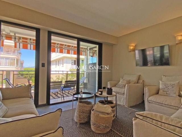 Appartement de luxe de 3 pièces en location à Cannes, France