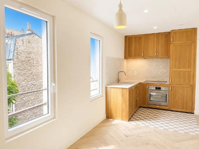 Appartement de luxe 2 chambres en location à Champs Elysées, Madeleine, Triangle d’or, Paris, Île de France