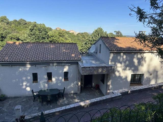 Appartement de luxe de 3 pièces en location à Poggio d'Oletta, France