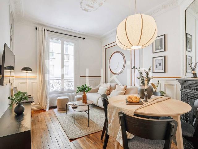 Appartement de luxe de 3 pièces en rent à Paris, Île de France