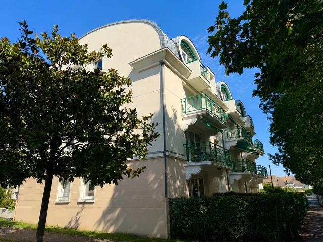Appartement de luxe de 3 pièces en vente à Cabourg, Normandie