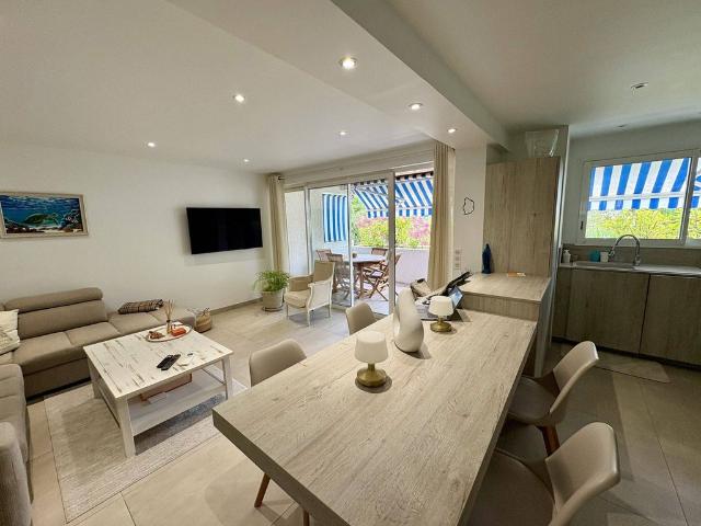 Appartement de luxe de 3 pièces en vente à Cassis, Provence Alpes Côte d'Azur