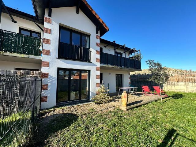 Appartement de luxe de 3 pièces en vente à Gujan Mestras, France