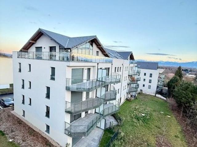 Appartement de luxe de 3 pièces en vente à Divonne les Bains, France