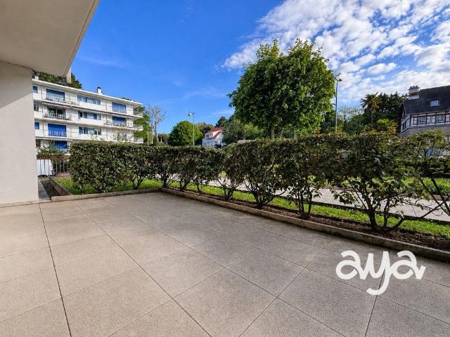 Appartement de luxe de 3 pièces en vente à La Baule Escoublac, France