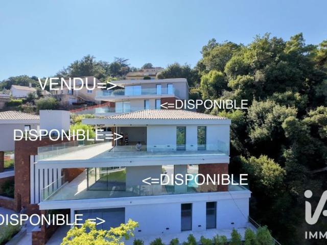 Appartement de luxe de 3 pièces en vente à Les Adrets de l'Estérel, France