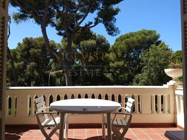 Appartement de luxe de 3 pièces en vente à Roquebrune Cap Martin, France
