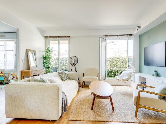 Appartement de luxe de 4 chambres en location à Boulogne Billancourt, France
