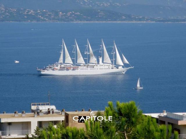 Appartement de luxe de 4 chambres en vente à Ajaccio, France