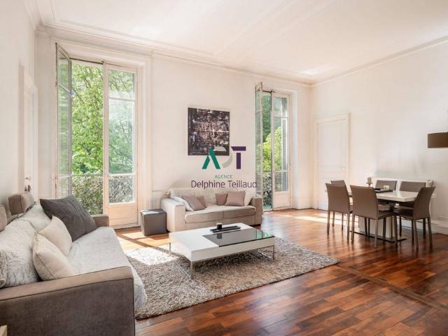 Appartement de luxe de 4 chambres en vente à Grenoble, France