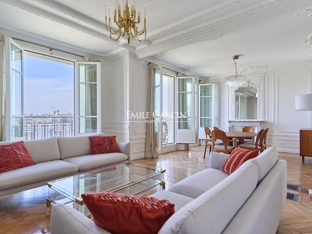 Appartement de luxe de 4 pièces à Tour Eiffel, Invalides – Ecole Militaire, Saint Thomas d’Aquin, France