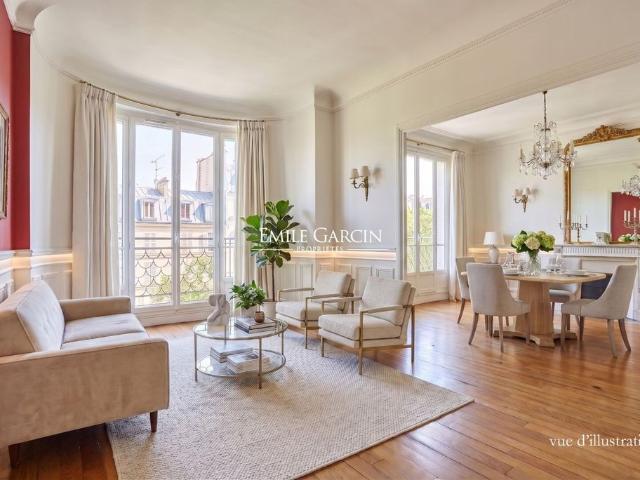 Appartement de luxe de 4 pièces à Tour Eiffel, Invalides – Ecole Militaire, Saint Thomas d’Aquin, Paris, Île de France