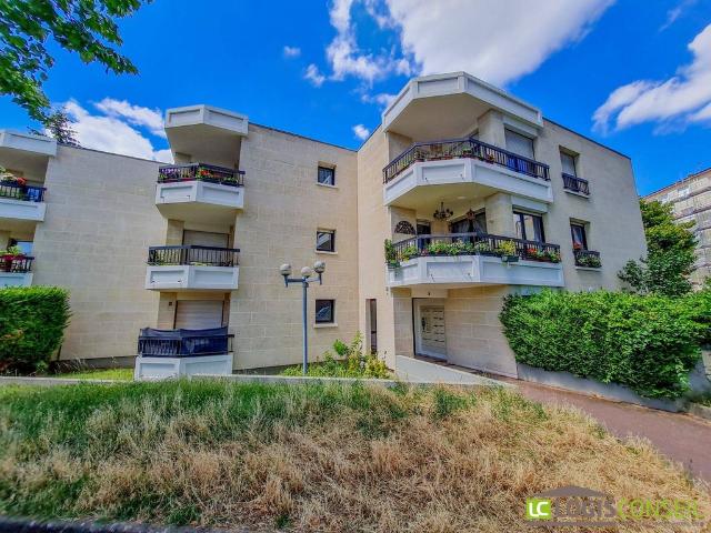 Appartement de luxe de 4 pièces en location à Fontenay aux Roses, Île de France