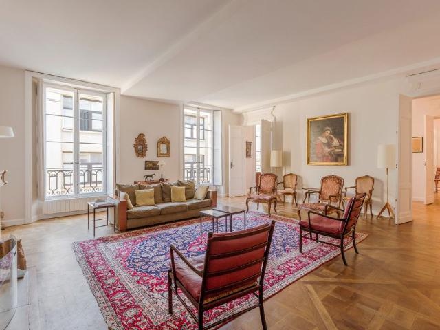 Appartement de luxe de 4 pièces en location à Montorgueil, Sentier, Vivienne Gaillon, France