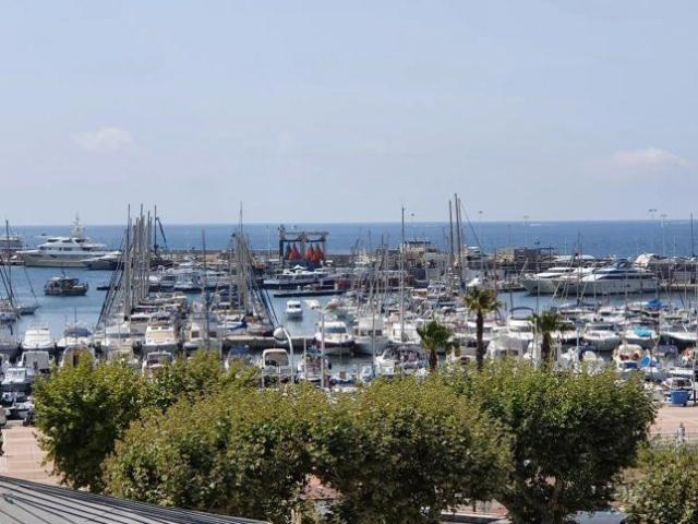 Appartement de luxe de 4 pièces en vente à Cannes, France