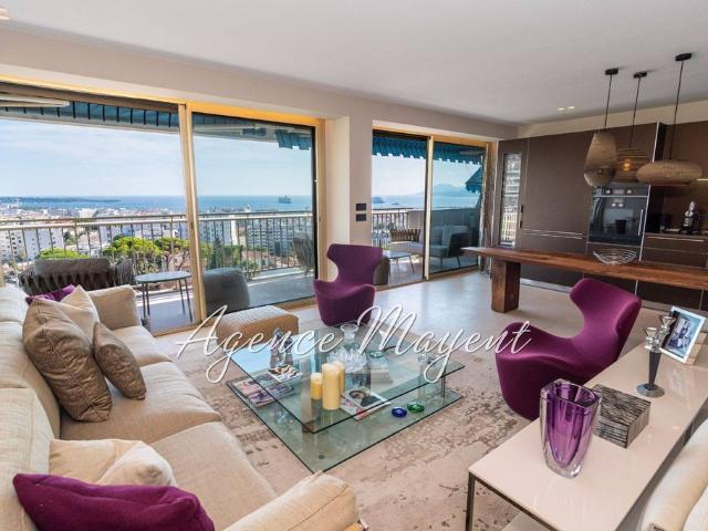Appartement de luxe de 4 pièces en vente à Cannes, France