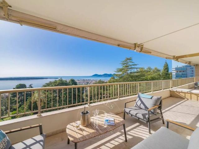 Appartement de luxe de 4 pièces en vente à Cannes, Provence Alpes Côte d'Azur