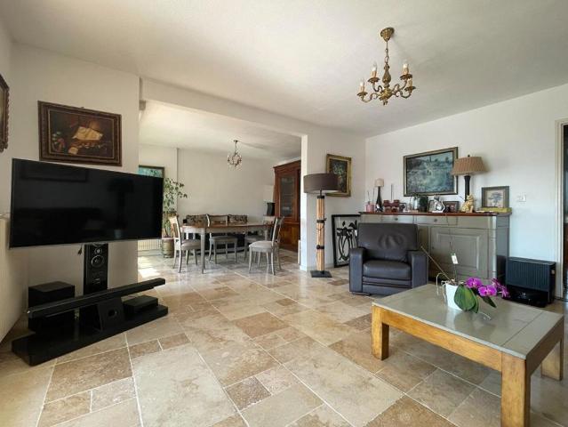 Appartement de luxe de 4 pièces en vente à Bordeaux, Nouvelle Aquitaine