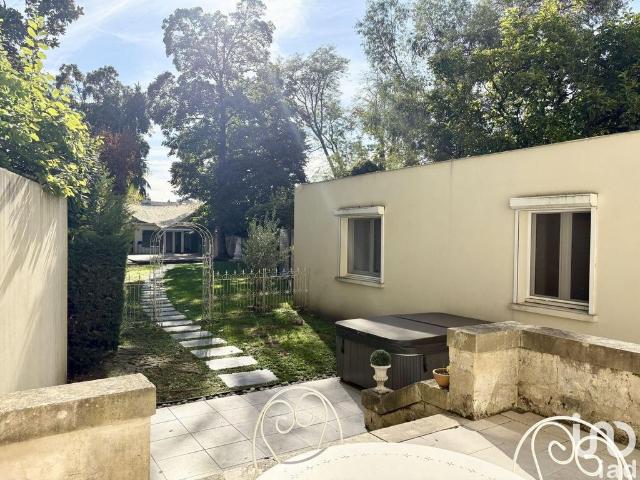 Appartement de 5 pièces de luxe en vente à Bordeaux, France