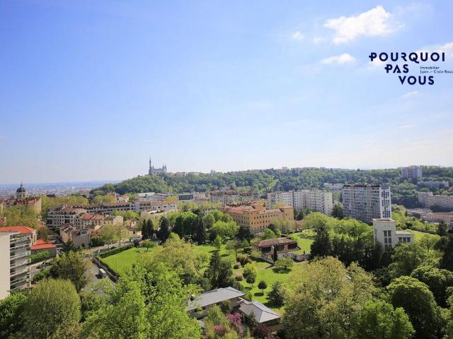 Appartement de luxe de 4 pièces en vente à Lyon, France