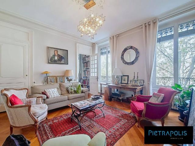 Appartement de luxe de 4 pièces en vente à Lyon, France
