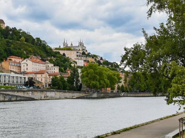 Appartement de luxe de 4 pièces en vente à Lyon, France