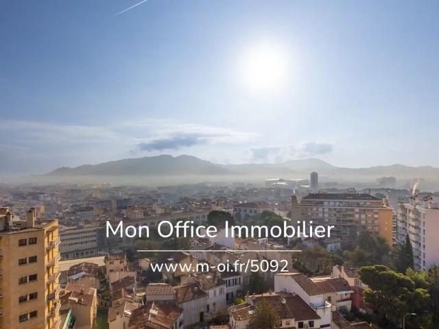 Appartement de luxe de 4 pièces en vente à Marseille, France
