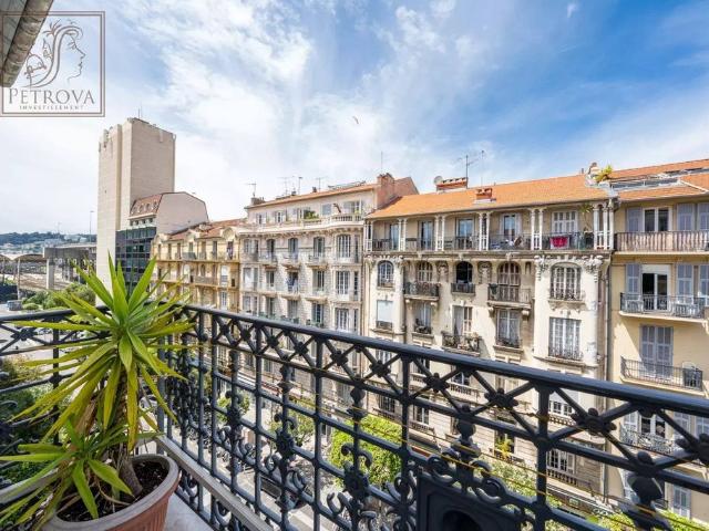 Appartement de luxe de 4 pièces en vente à Nice, France
