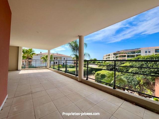 Appartement de luxe de 4 pièces en vente à Saint Raphaël, France