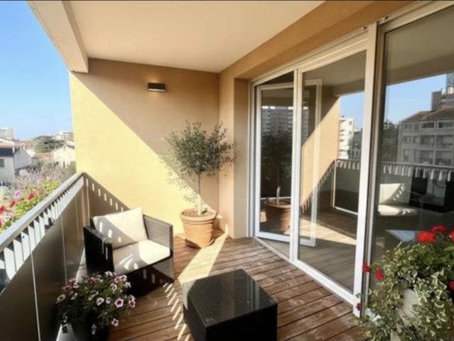 Appartement de luxe de 4 pièces en vente à Sartrouville, France