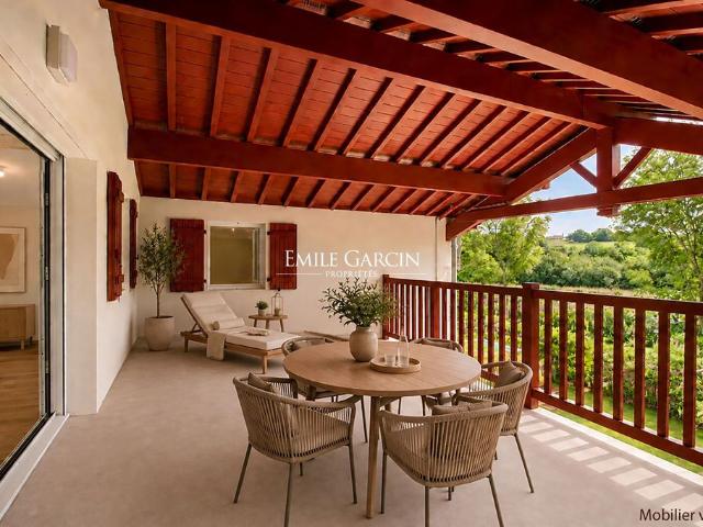 Appartement de luxe de 4 pièces en vente à Urrugne, France