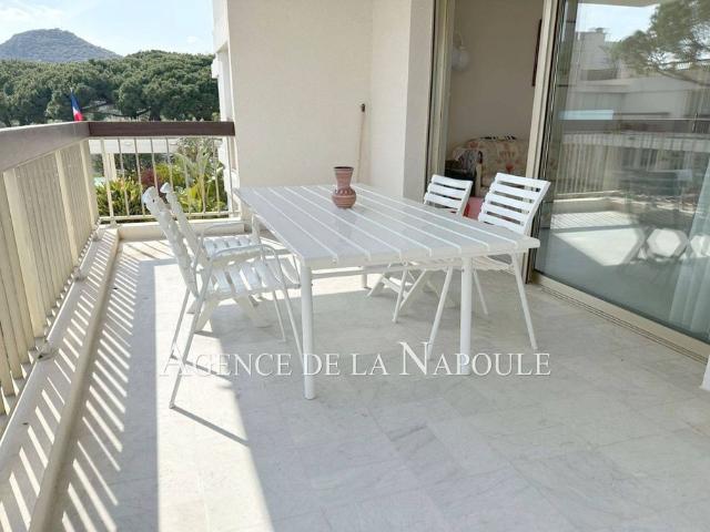 Appartement de luxe de 53 m2 en vente Mandelieu, France