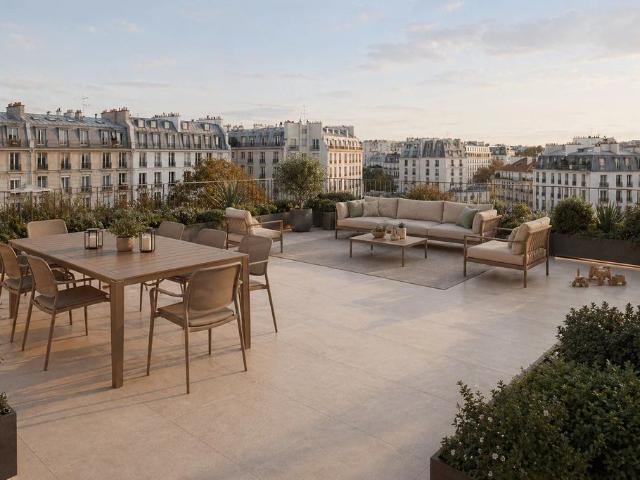 Appartement de luxe de 5 pièces en vente à Clichy, France