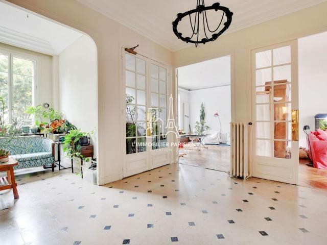 Appartement de luxe de 5 pièces en vente à Clichy, France