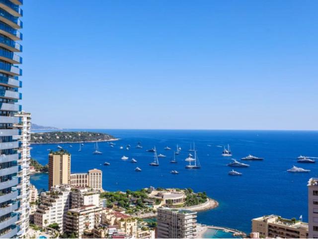 Appartement de luxe de 5 pièces en vente à Beausoleil, Provence Alpes Côte d'Azur