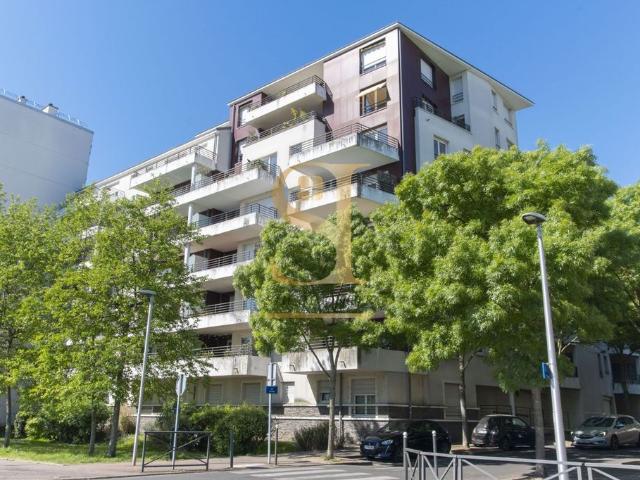 Appartement de luxe de 5 pièces en vente à Juvisy sur Orge, France