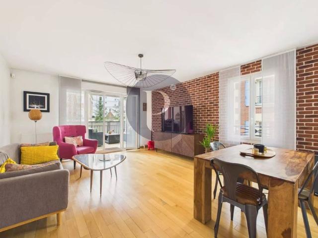 Appartement de luxe de 5 pièces en vente à Le Plessis Robinson, France