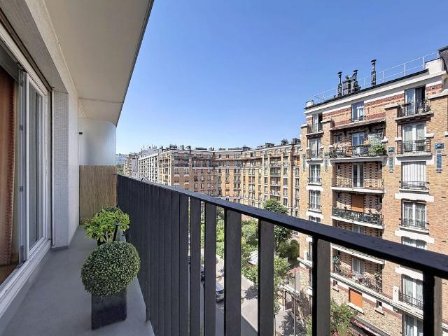 Appartement de luxe de 69 m2 en vente Motte Picquet, Commerce, Necker, Paris, Île de France