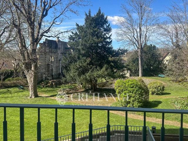 Appartement de luxe de 6 pièces en location à Saint Germain en Laye, Île de France
