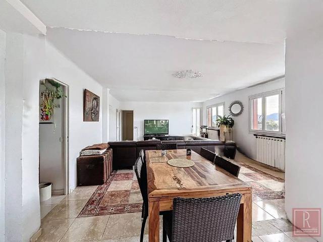 Appartement de luxe de 6 pièces en vente à Cannes, France