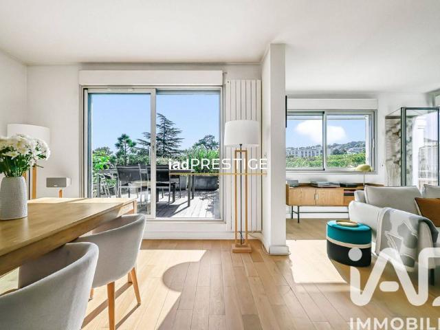 Appartement de luxe de 6 pièces en vente à Meudon, Île de France
