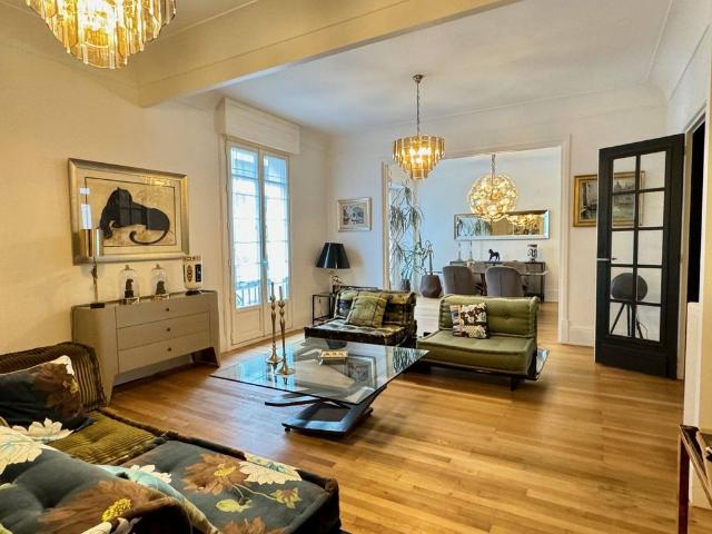 Appartement de luxe de 6 pièces en vente à Rennes, Bretagne